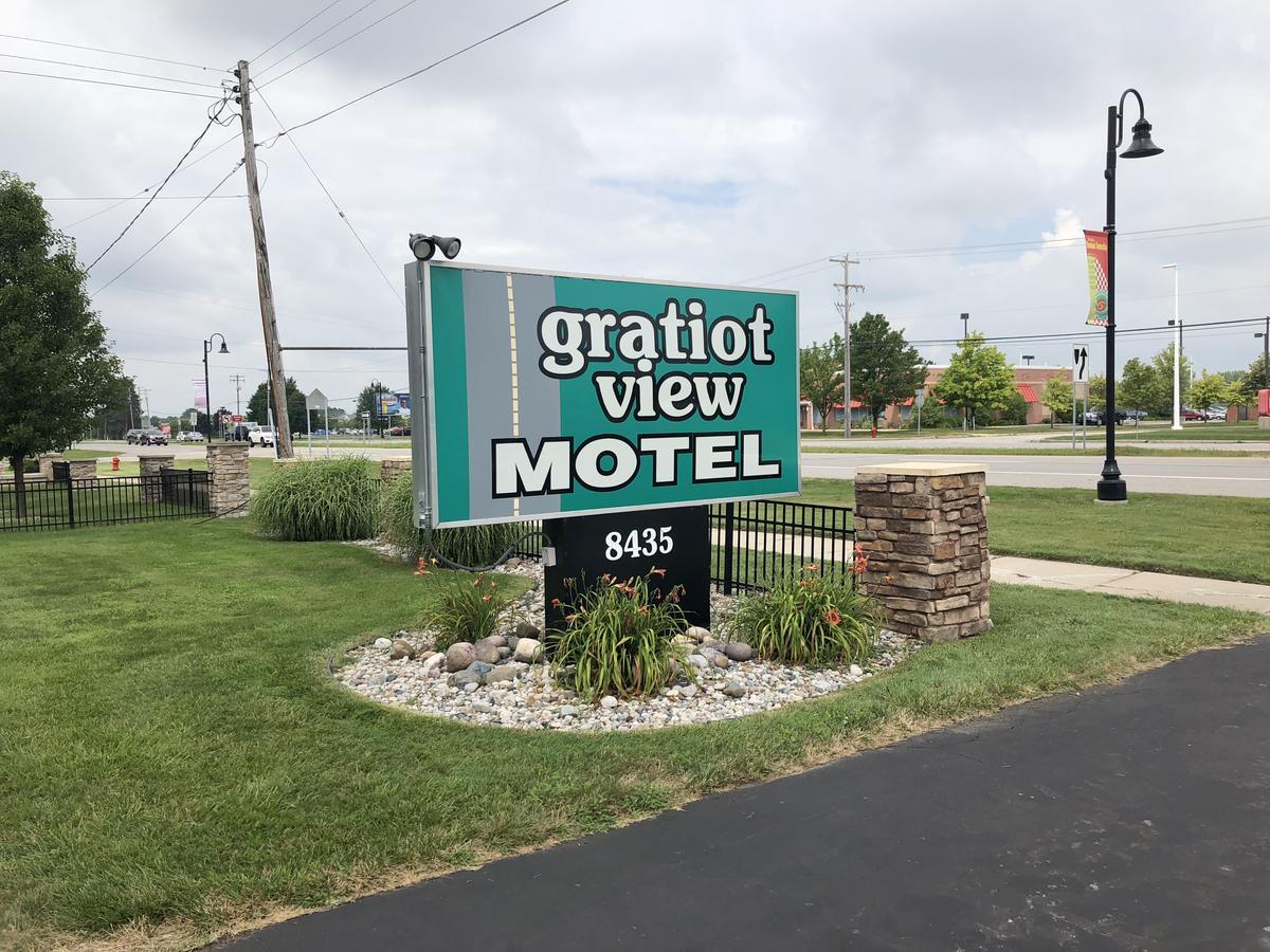 Gratiot View Motel Shields Экстерьер фото